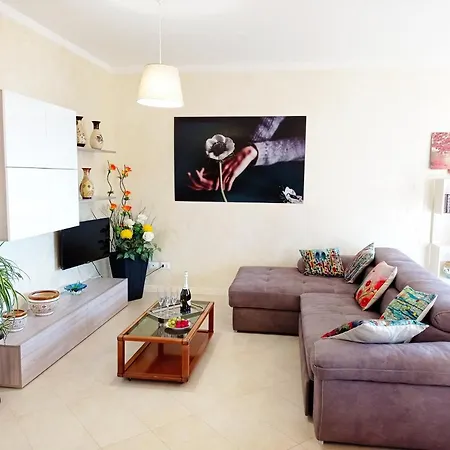 Lucia Apartament